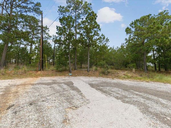 106 Maui CT, Bastrop, TX 78602