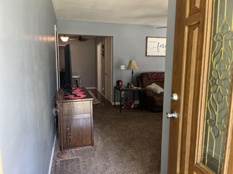 1512 Grimes Circle, Urbana, OH 43078 Photo 3