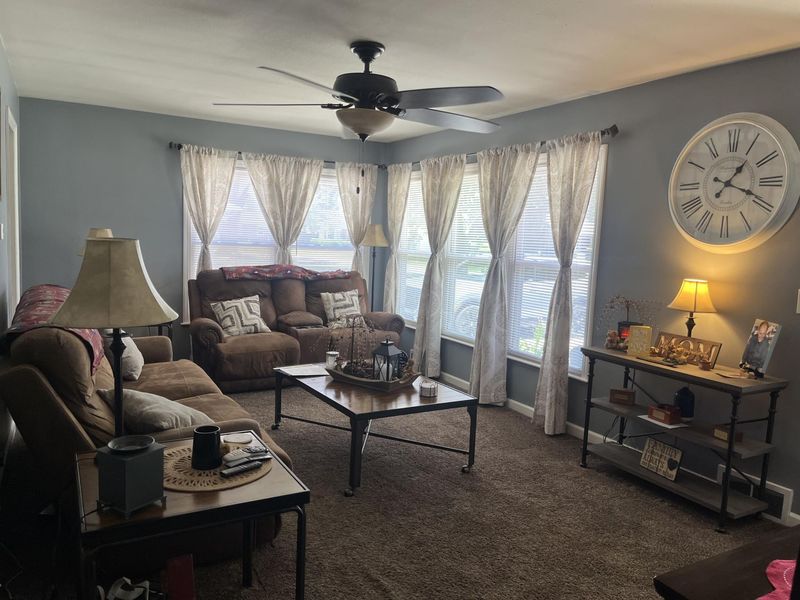 1512 Grimes Circle, Urbana, OH 43078 Photo 5