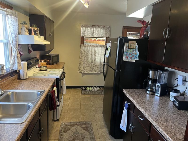 1512 Grimes Circle, Urbana, OH 43078 Photo 7