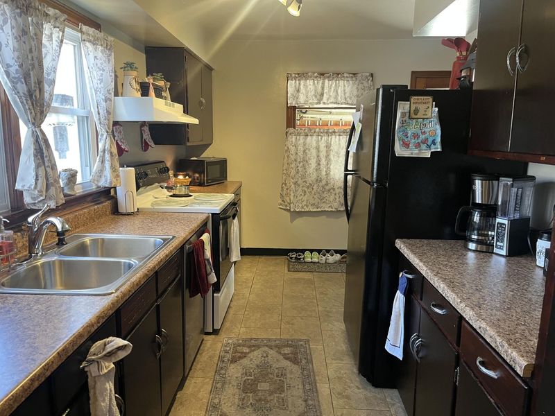1512 Grimes Circle, Urbana, OH 43078 Photo 8