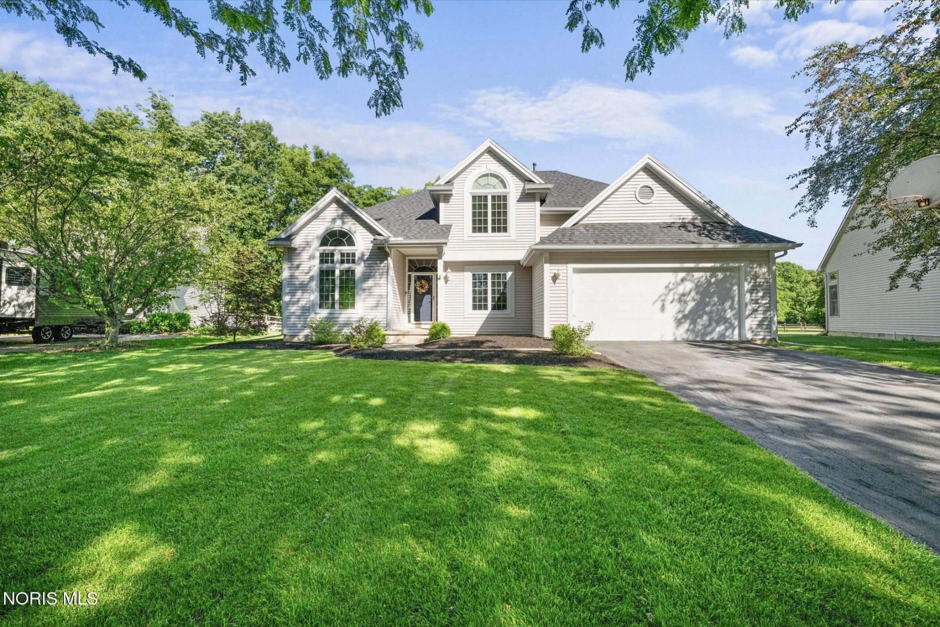 780 Hunters Run , Perrysburg, OH 43551 Main Photo
