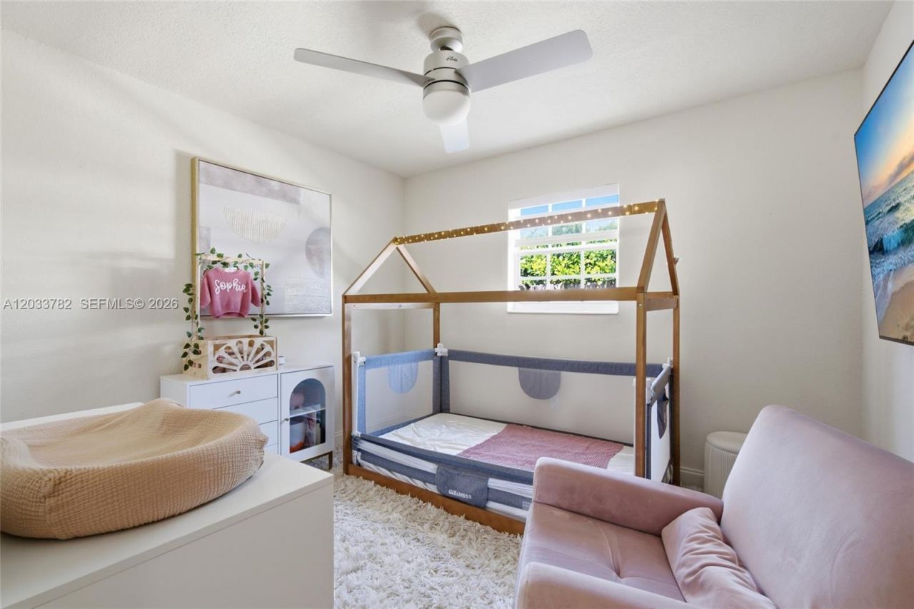 7151 SW 14th St, Pembroke Pines, FL 33023 Photo