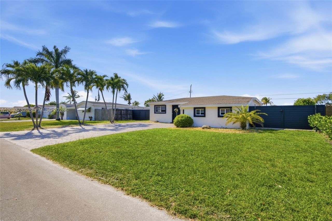 7151 SW 14th St, Pembroke Pines, FL 33023 Photo