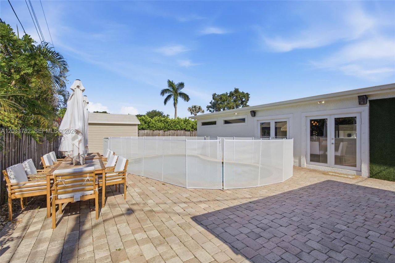7151 SW 14th St, Pembroke Pines, FL 33023 Photo