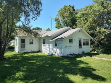 205 ASH Street, PISGAH, IA 51564