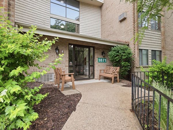 1871 Silver Bell Road, Unit 107, Eagan, MN 55122