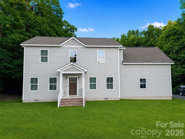 7205 Sagebrush Circle, Concord, NC 28025