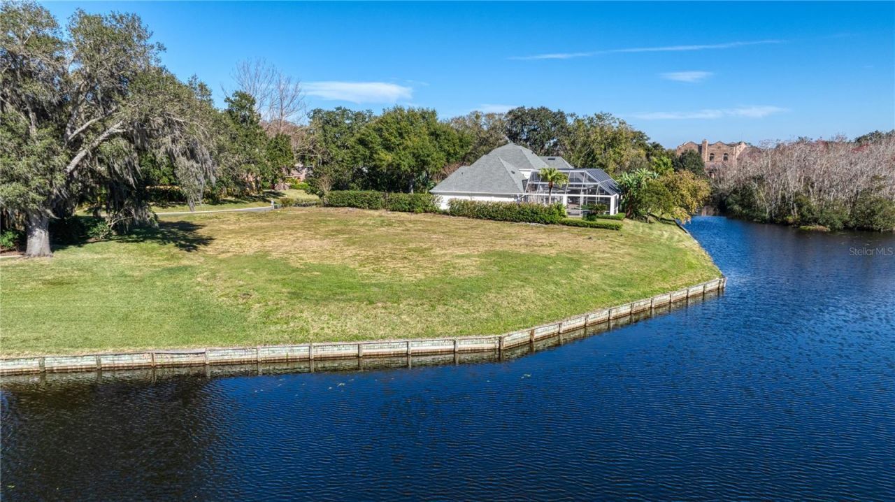 814 Taray De Avila , Tampa, FL 33613 Photo