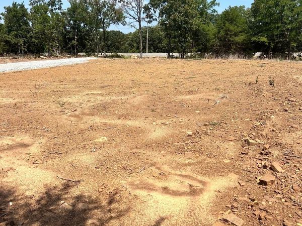 13674 State Hwy 9, Eufaula, OK 74432