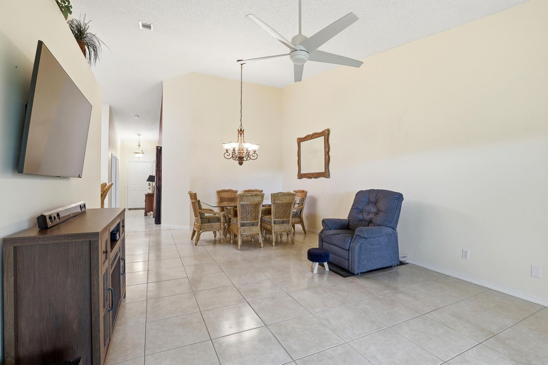 9363 Bridgeport Drive, West Palm Beach, FL 33411 Photo