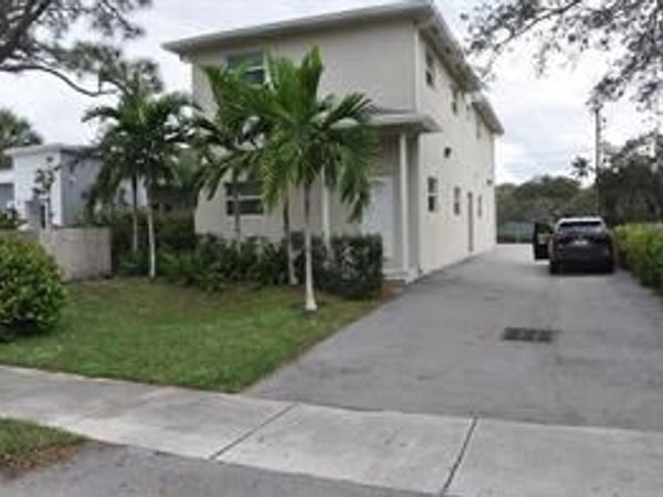 1216 NW 6th Court, Unit #2, Fort Lauderdale, FL 33311