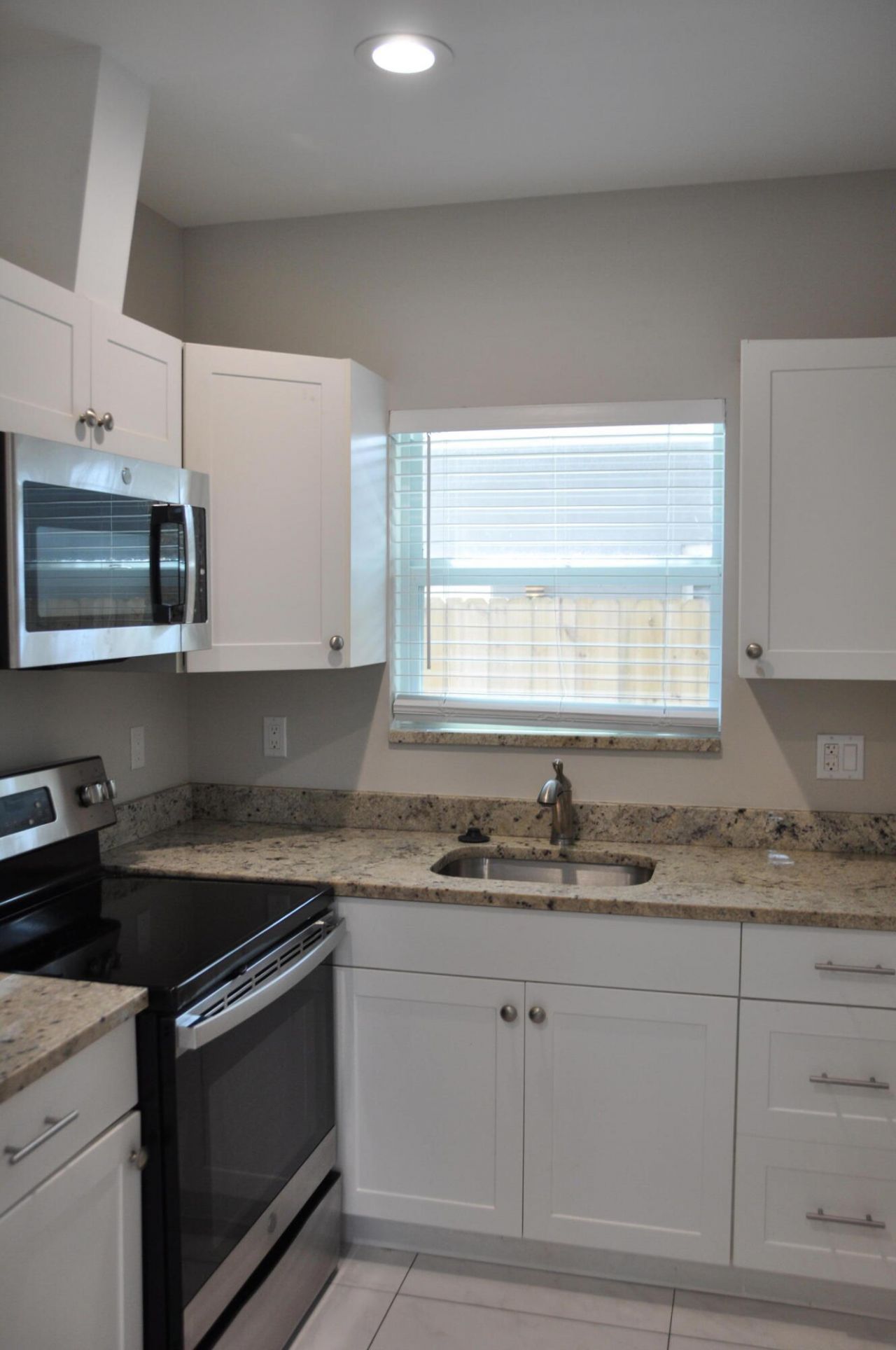 1216 NW 6th Court, Unit #2, Fort Lauderdale, FL 33311 Photo
