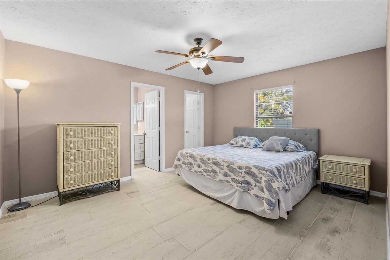 687 NE Maranta, Jensen Beach, FL 34957 Photo