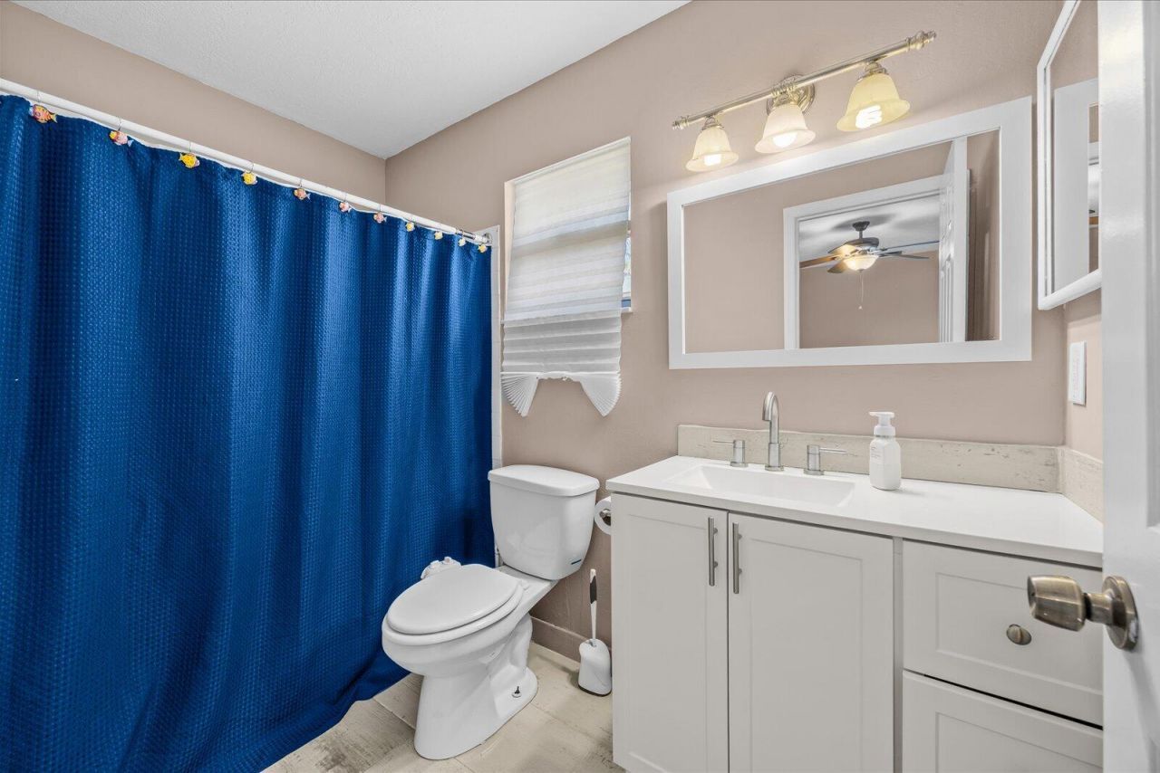 687 NE Maranta, Jensen Beach, FL 34957 Photo
