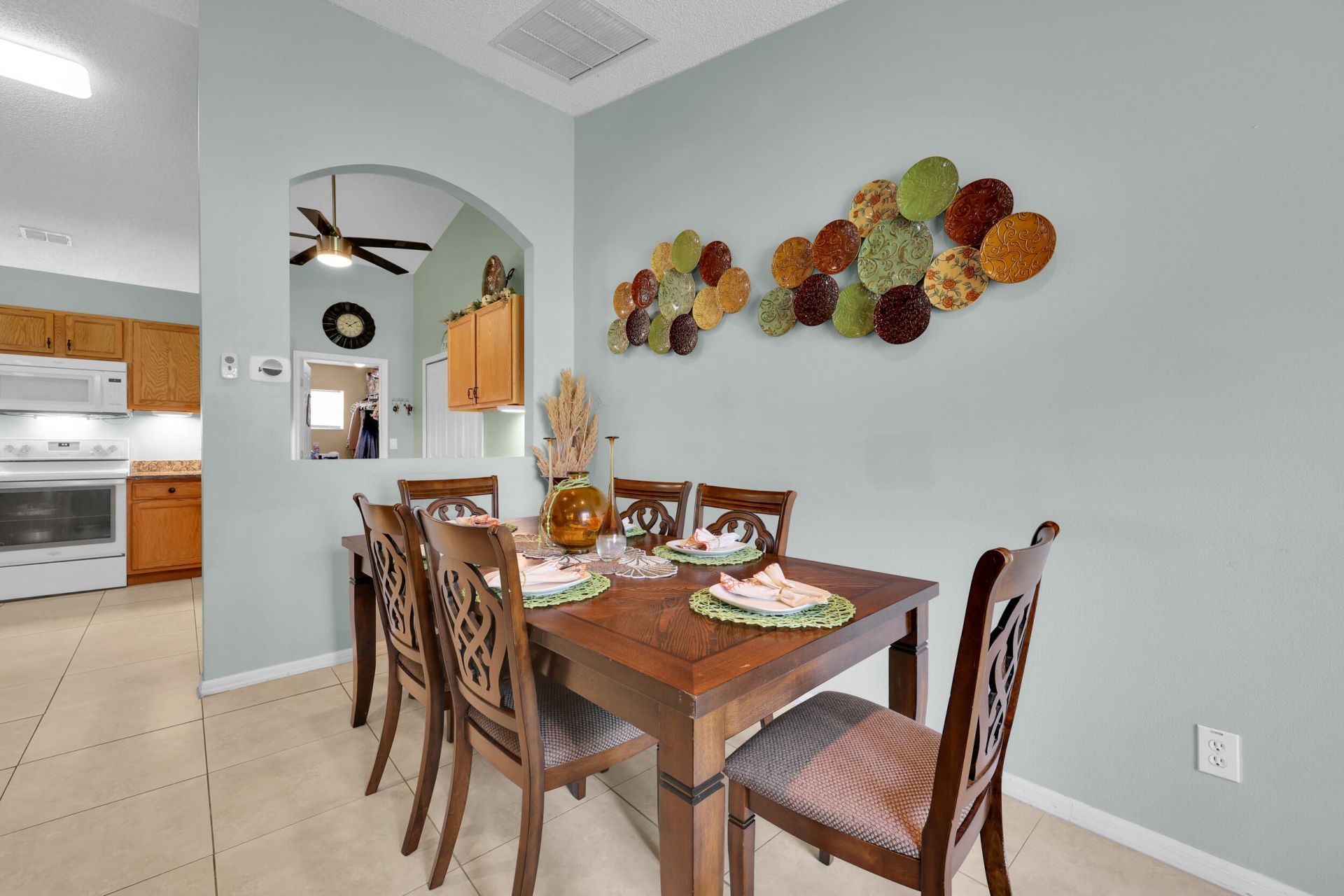 663 NW North Macedo Boulevard, Port Saint Lucie, FL 34983 Photo