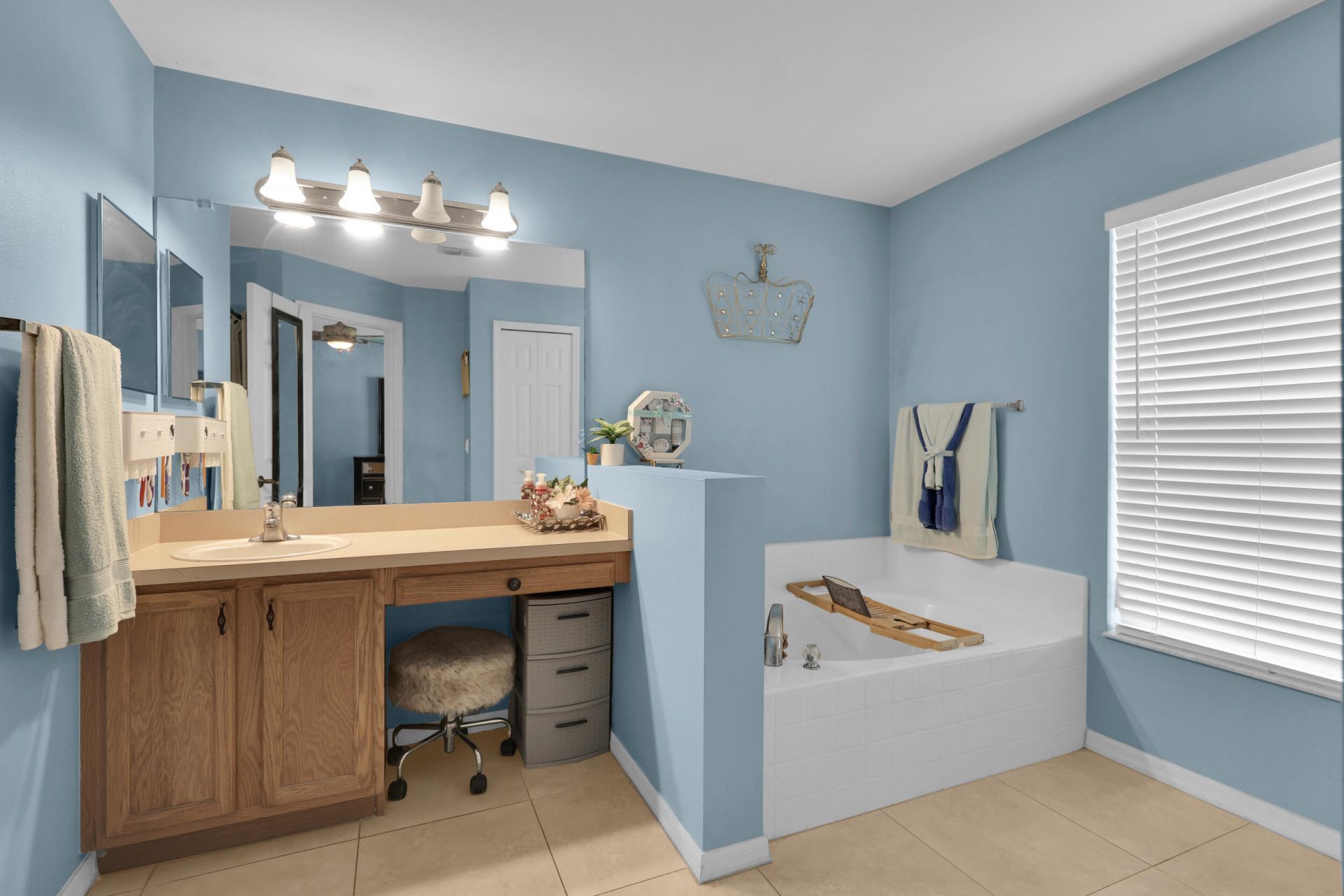 663 NW North Macedo Boulevard, Port Saint Lucie, FL 34983 Photo