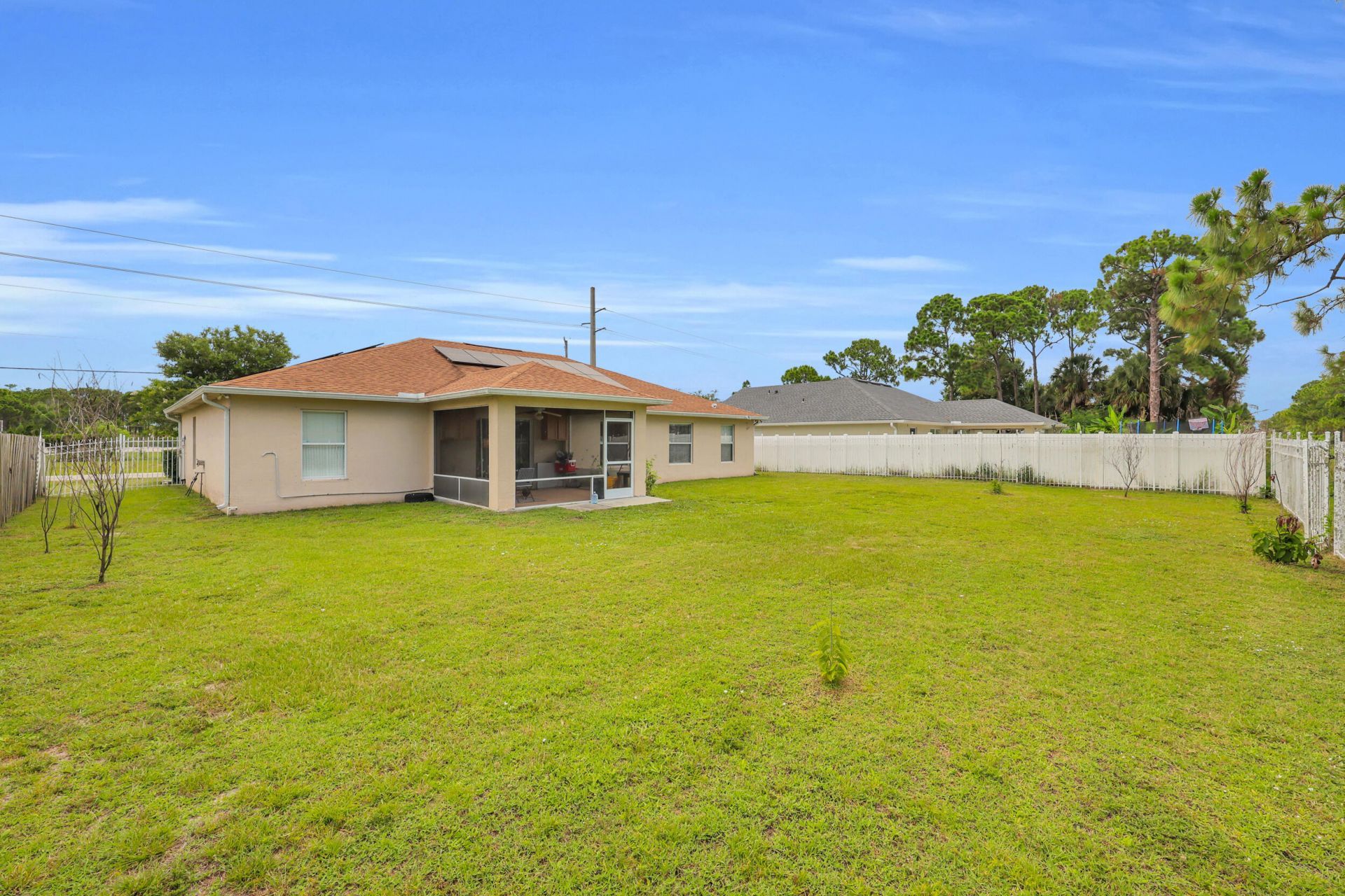 663 NW North Macedo Boulevard, Port Saint Lucie, FL 34983 Photo