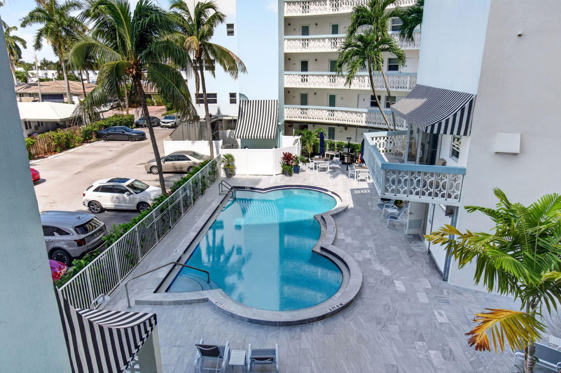 3250 NE 28th Street, Unit 302, Fort Lauderdale, FL 33308 Photo
