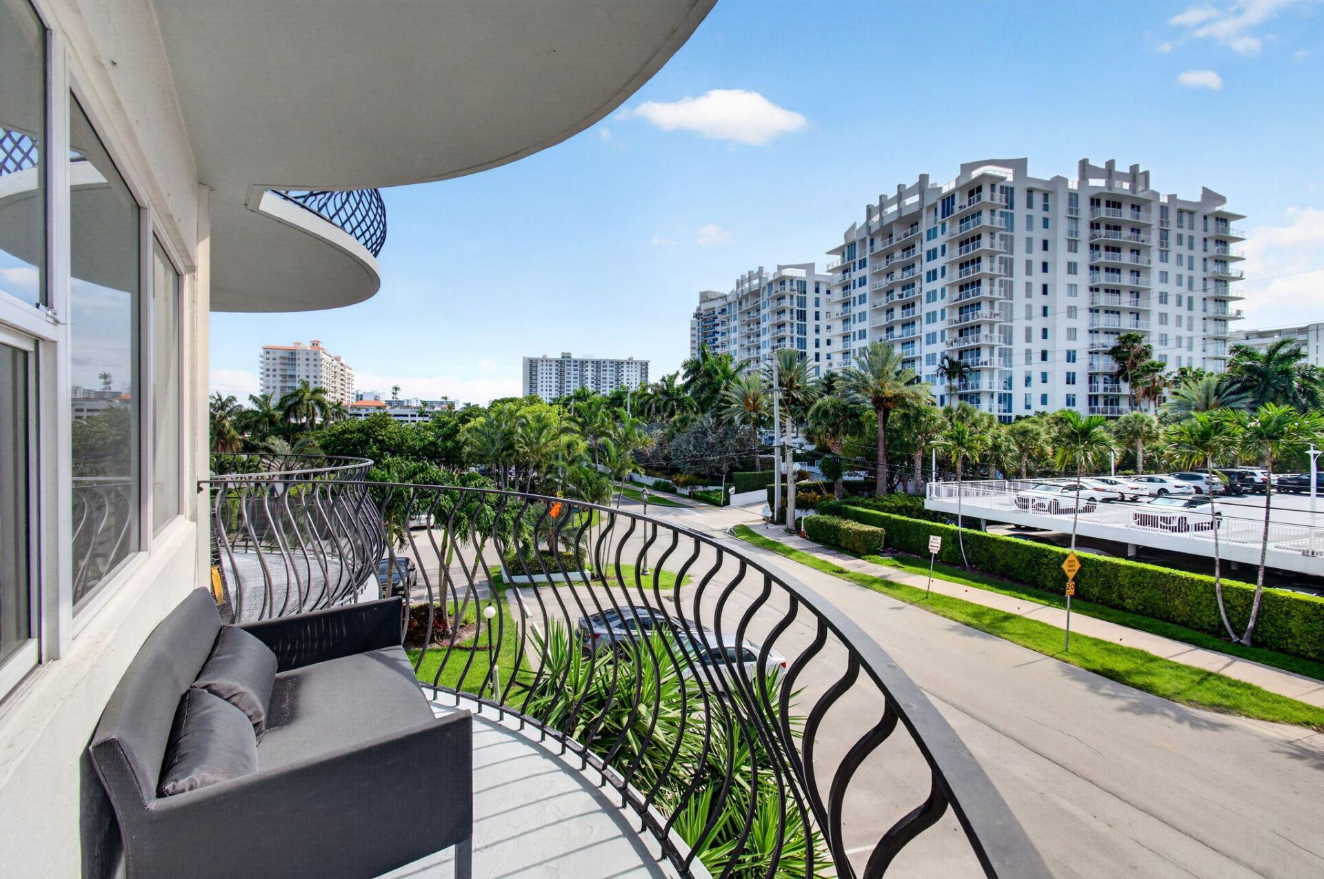 3250 NE 28th Street, Unit 302, Fort Lauderdale, FL 33308 Photo