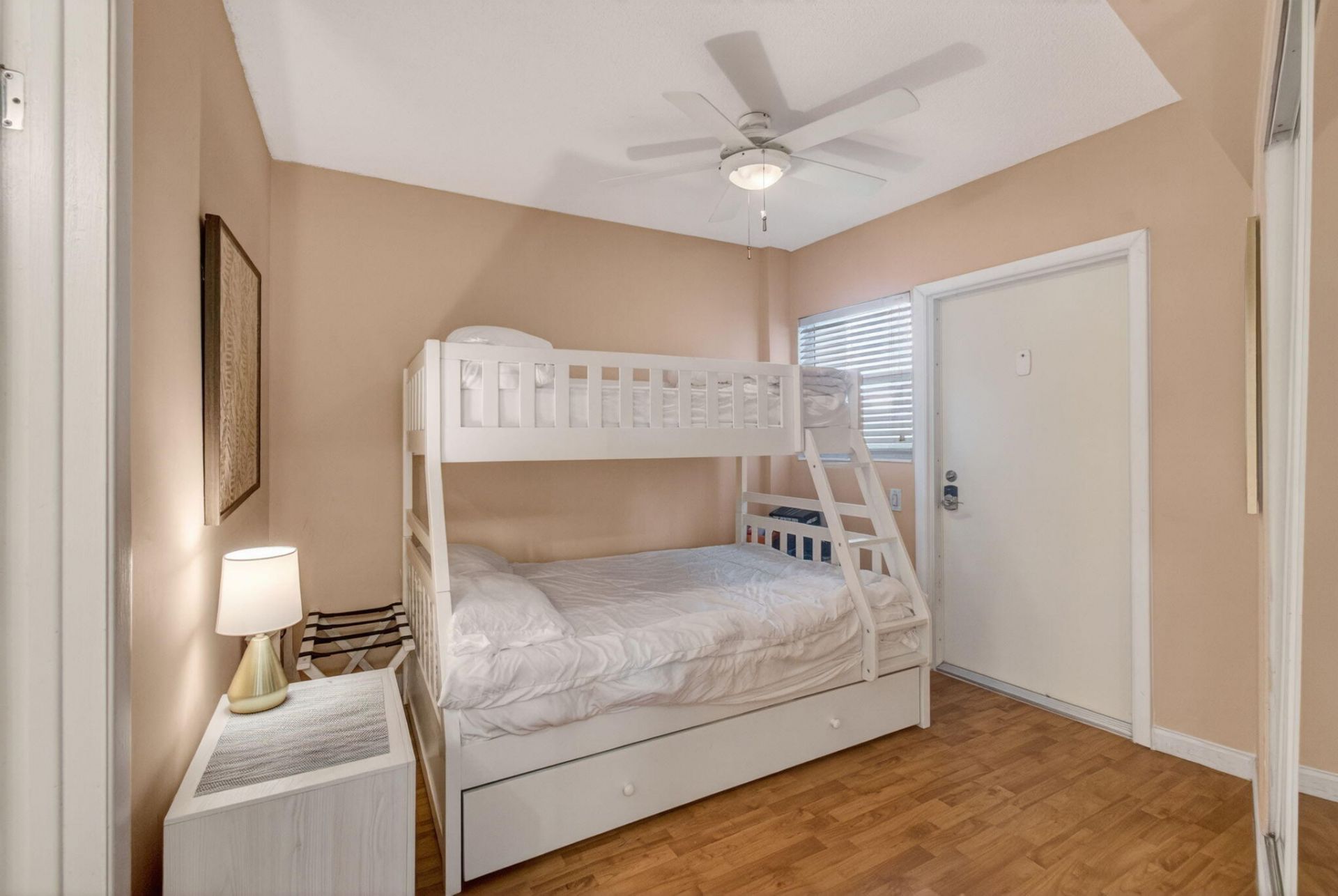 3250 NE 28th Street, Unit 302, Fort Lauderdale, FL 33308 Photo