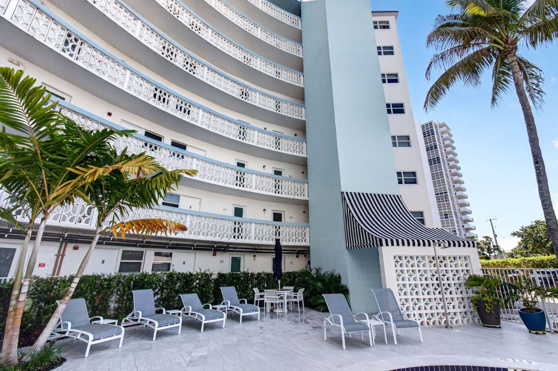3250 NE 28th Street, Unit 302, Fort Lauderdale, FL 33308 Photo