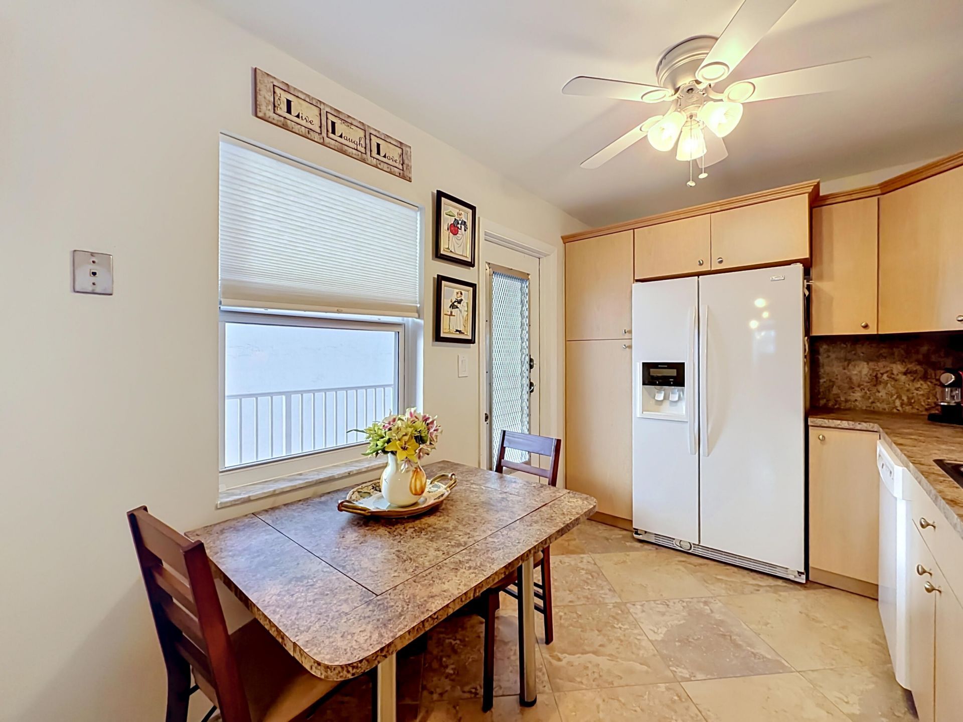 4270 NW 40th Street, Unit 401, Lauderdale Lakes, FL 33319 Photo