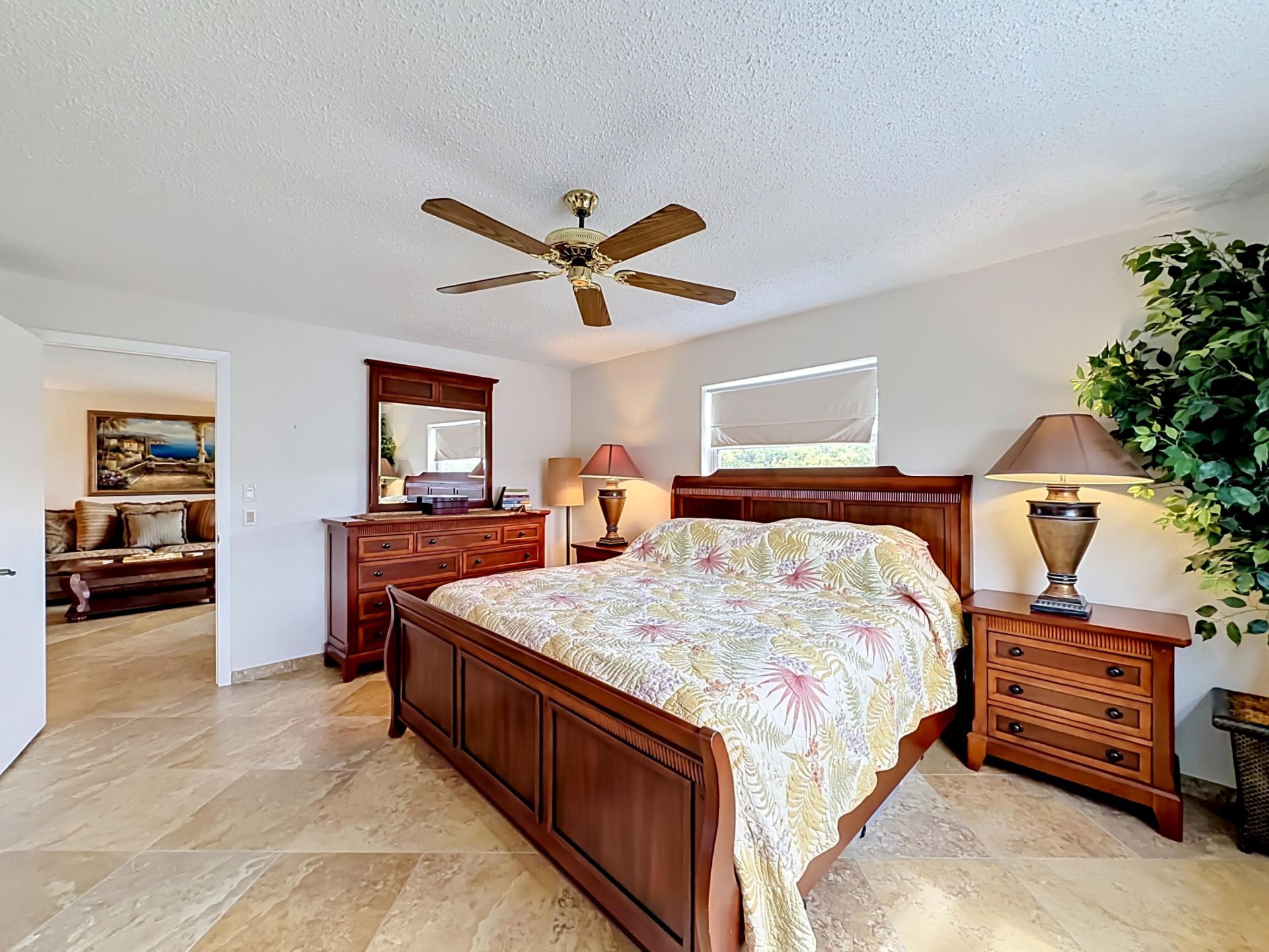 4270 NW 40th Street, Unit 401, Lauderdale Lakes, FL 33319 Photo