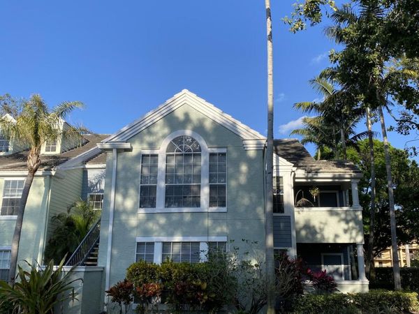 1020 Crystal Way, Unit H, Delray Beach, FL 33444