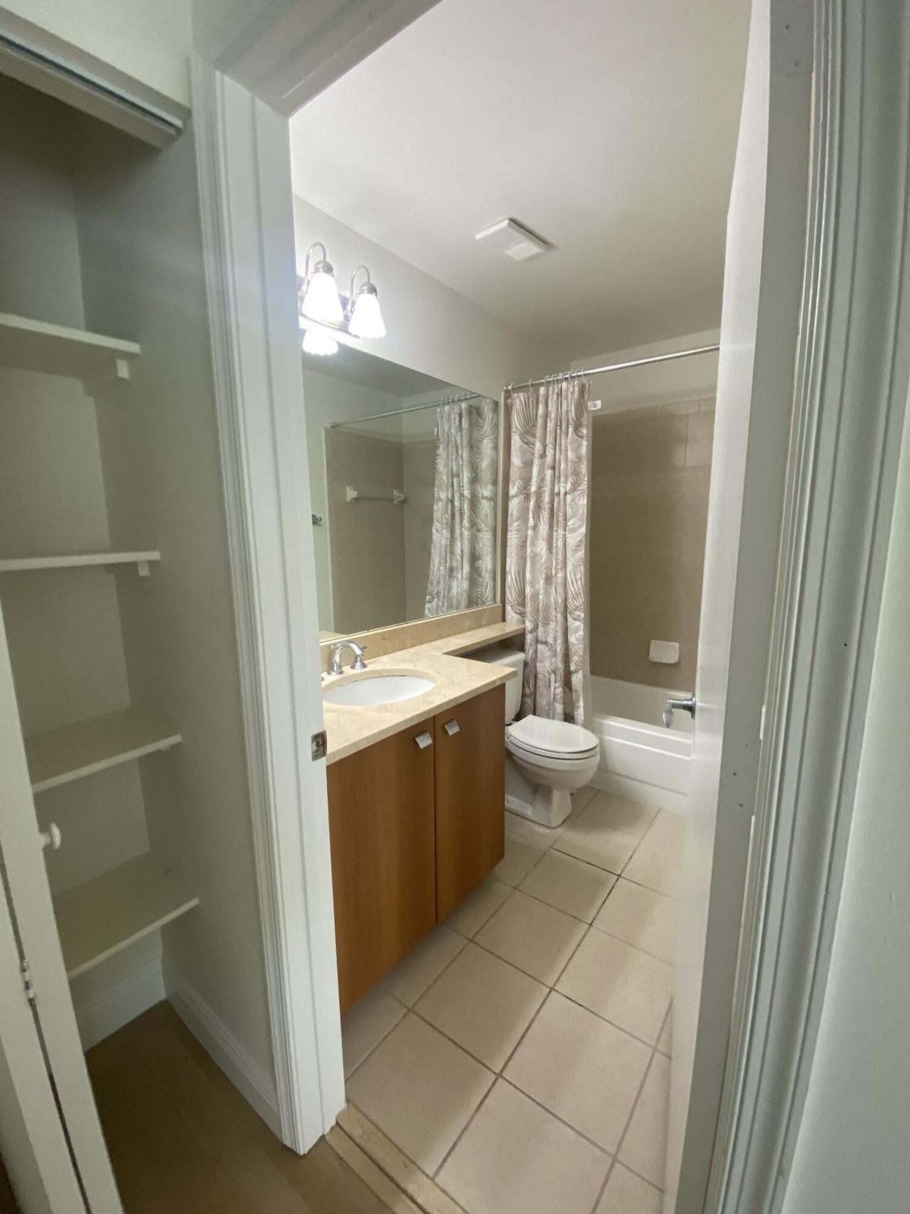 1020 Crystal Way, Unit H, Delray Beach, FL 33444 Photo