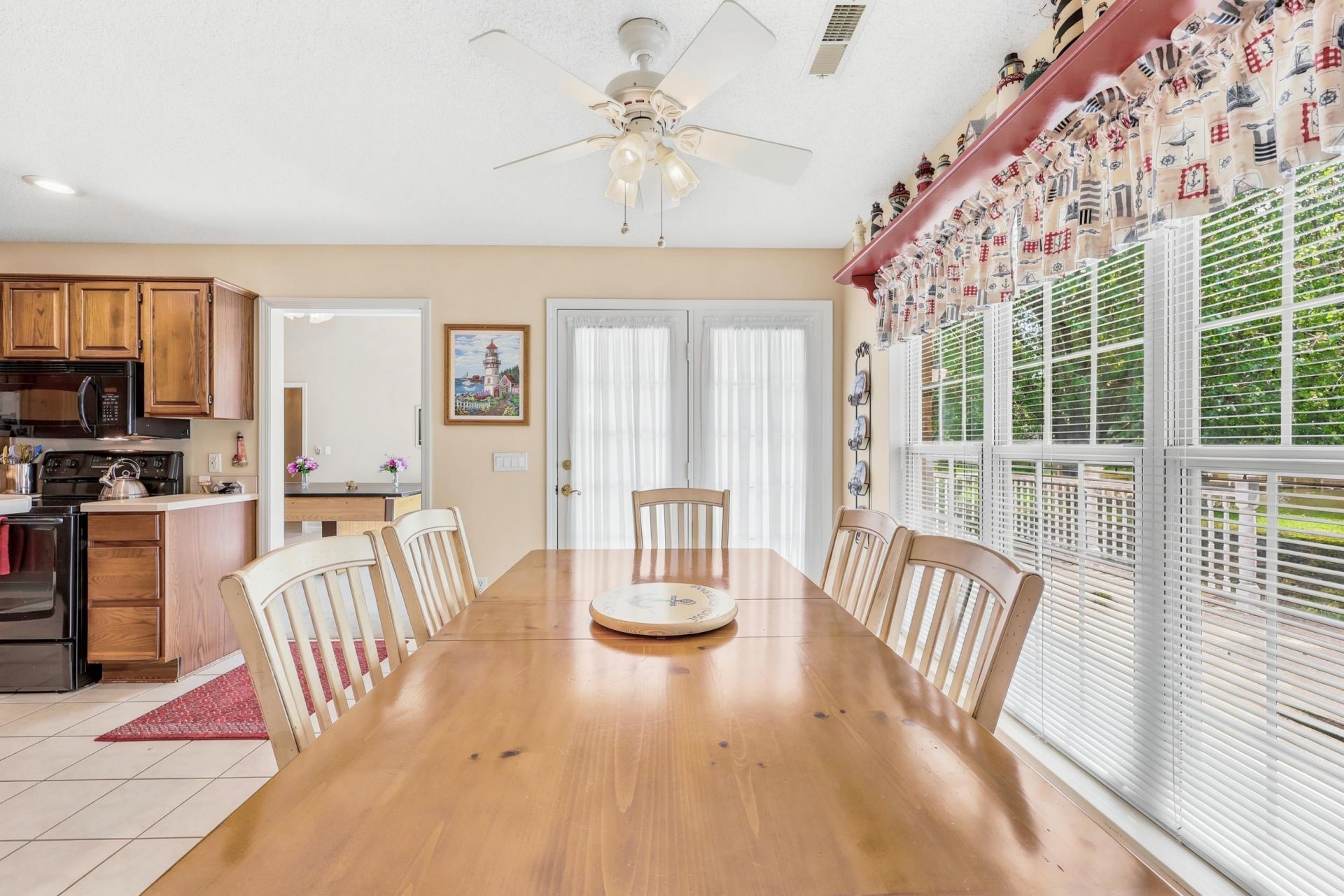1570 Coventry Rd.  Photo 11