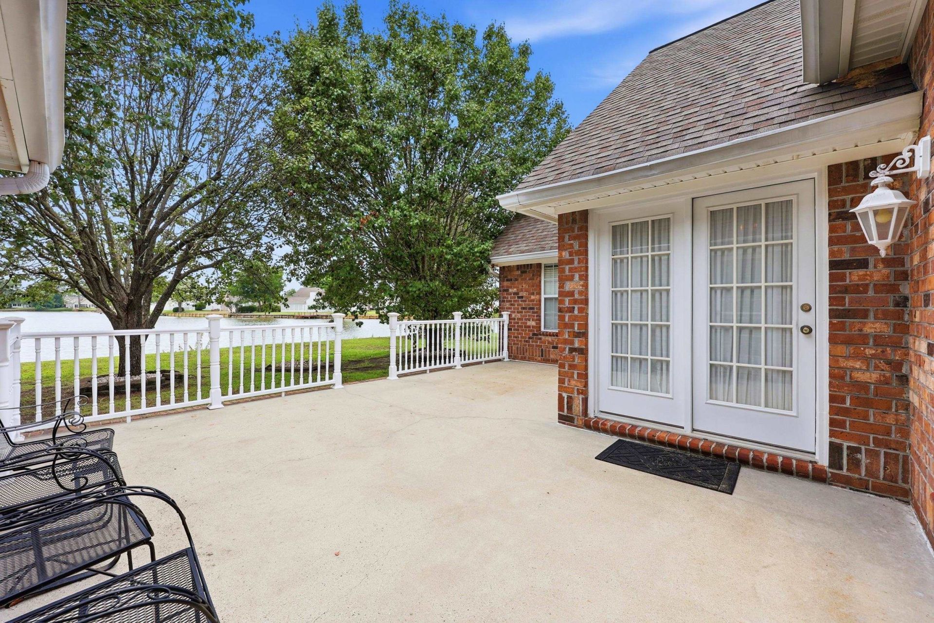 1570 Coventry Rd.  Photo 37