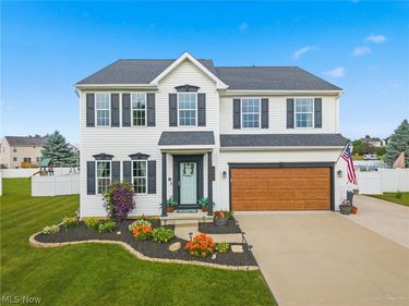 8095 Middlebranch Avenue NE, OH 44652
