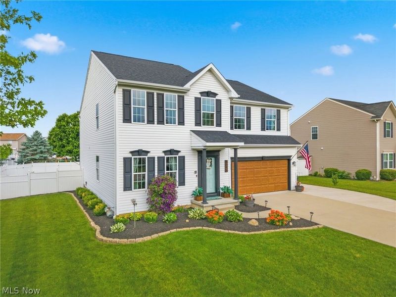 8095 Middlebranch Avenue NE, OH 44652 Photo 2