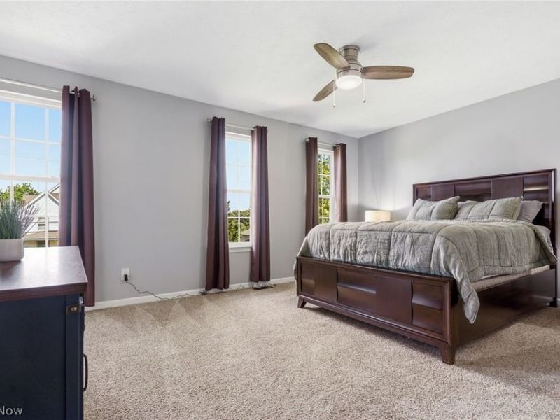 8095 Middlebranch Avenue NE, OH 44652 Photo 31