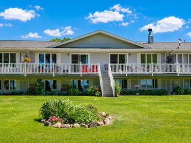 14747 Snake Trail , Waseca, MN 56093