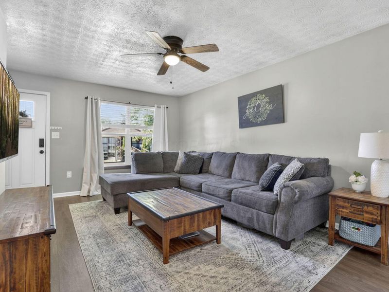 14851 Empire Road , Thornville, OH 43076 Photo 10