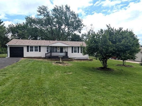 411 N Cogan Lane, Independence, MO 64050