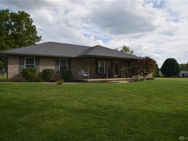 216 4th Street, Christiansburg, OH 43072