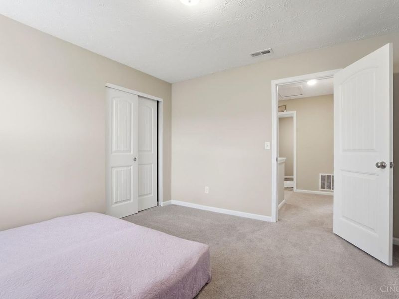 2224 Pine Valley Drive, Hamilton, OH 45013 Photo 34