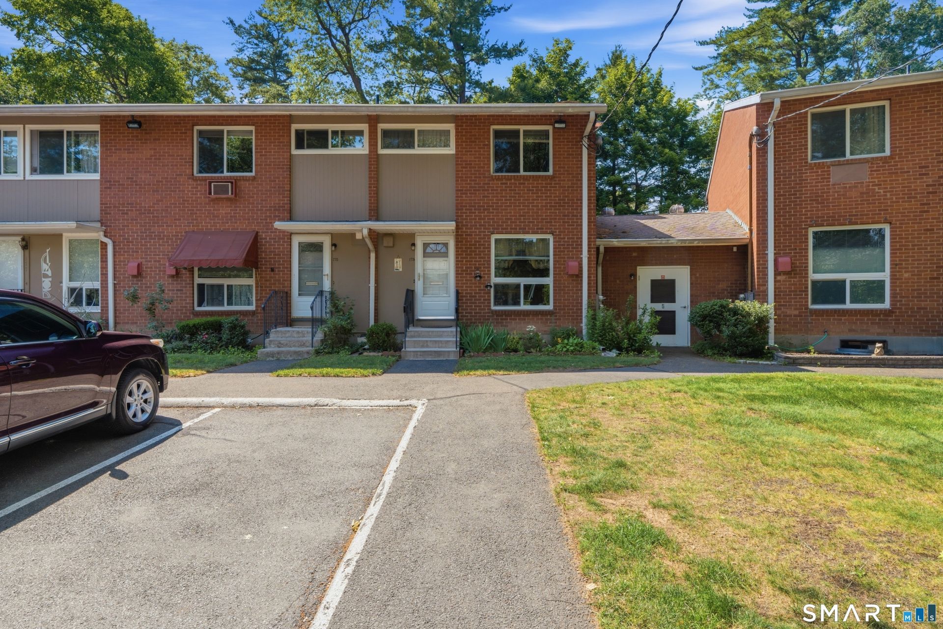 173 Worth, Hamden, CT 06518 Main Photo
