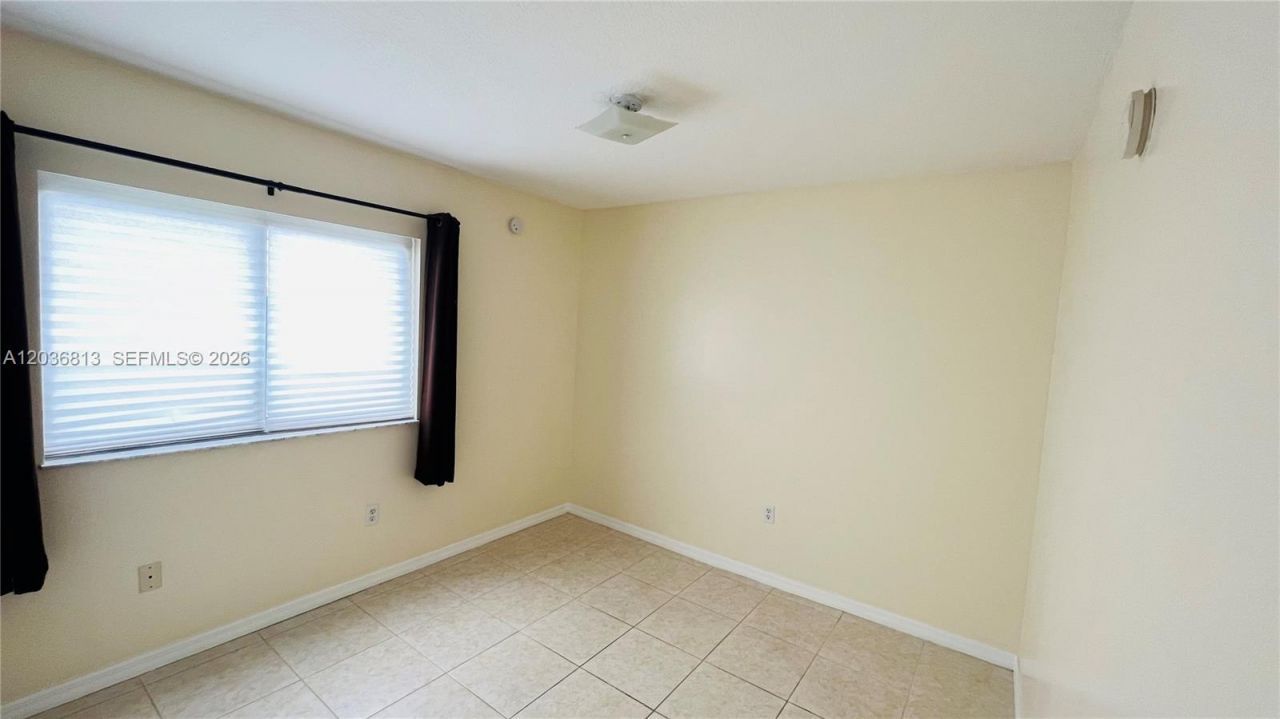 2415 NW 16th St Rd , Unit 603-1, Miami, FL 33125 Photo