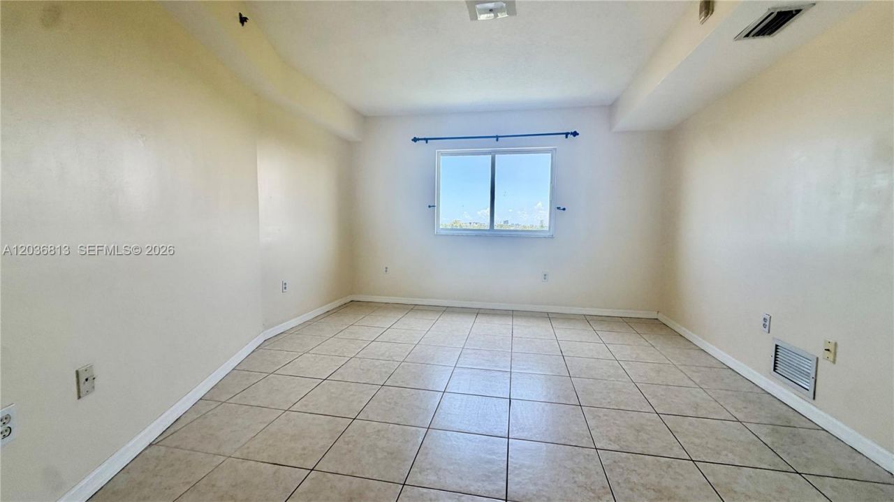 2415 NW 16th St Rd , Unit 603-1, Miami, FL 33125 Photo