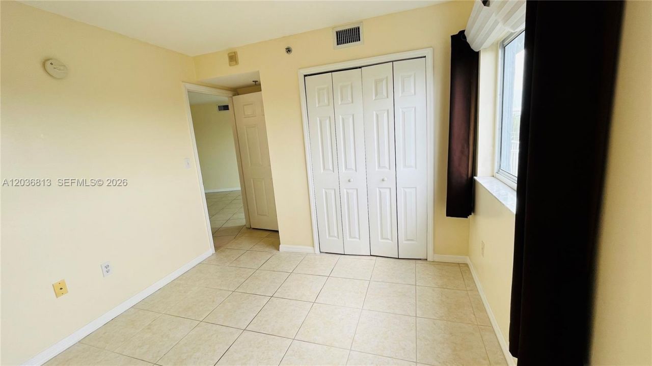 2415 NW 16th St Rd , Unit 603-1, Miami, FL 33125 Photo