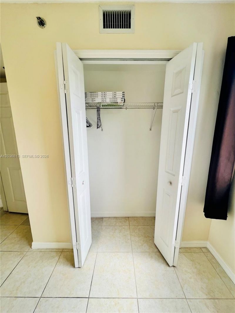 2415 NW 16th St Rd , Unit 603-1, Miami, FL 33125 Photo