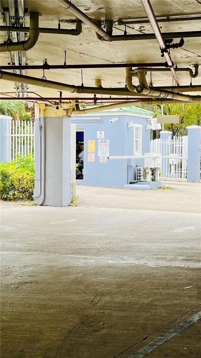 2415 NW 16th St Rd , Unit 603-1, Miami, FL 33125 Photo