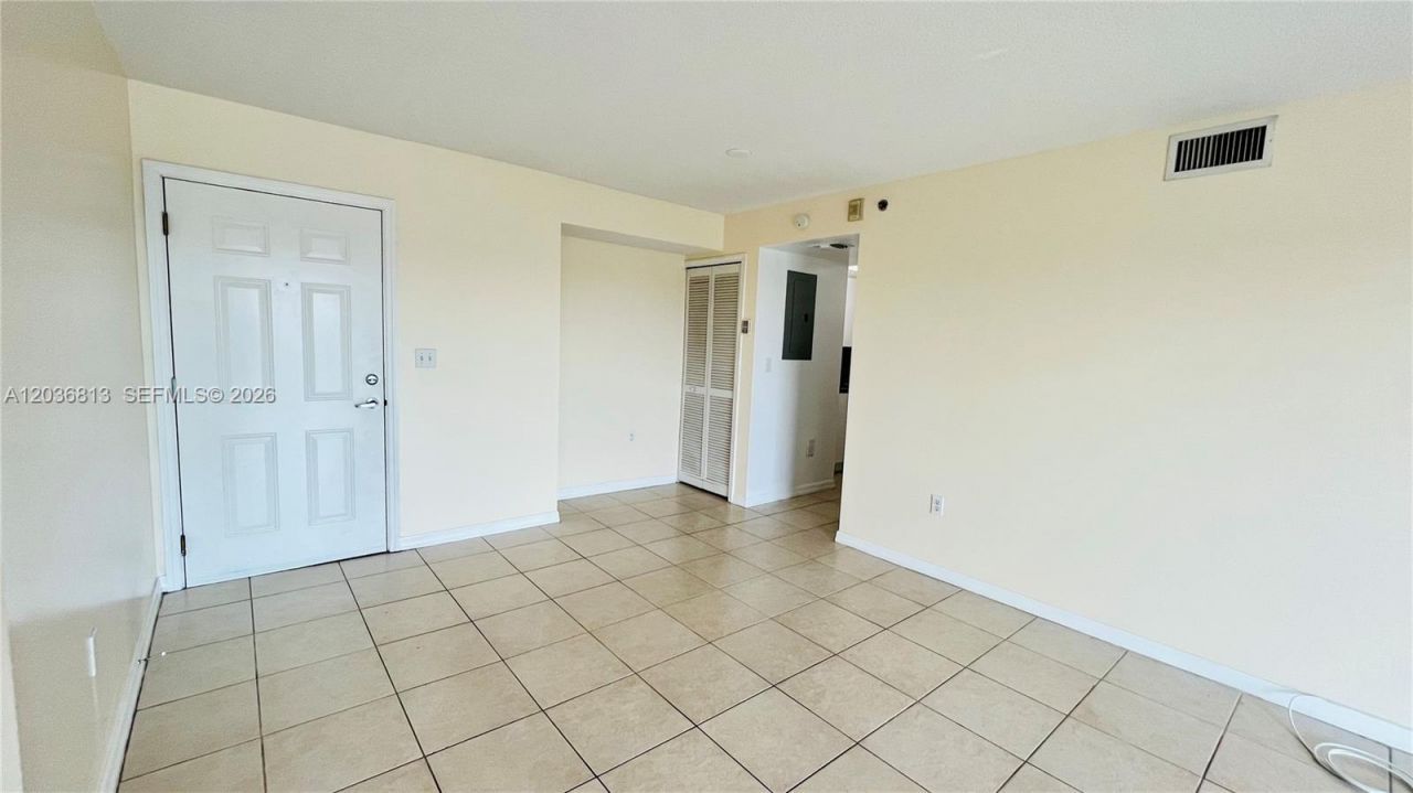 2415 NW 16th St Rd , Unit 603-1, Miami, FL 33125 Photo