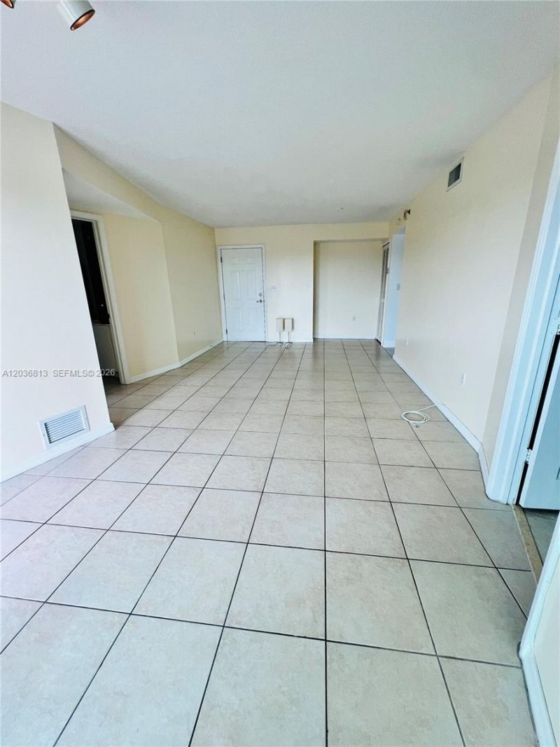 2415 NW 16th St Rd , Unit 603-1, Miami, FL 33125 Photo