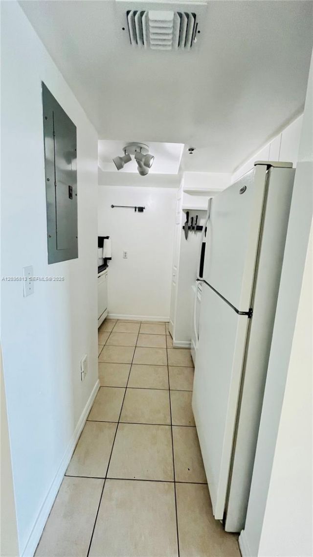2415 NW 16th St Rd , Unit 603-1, Miami, FL 33125 Photo