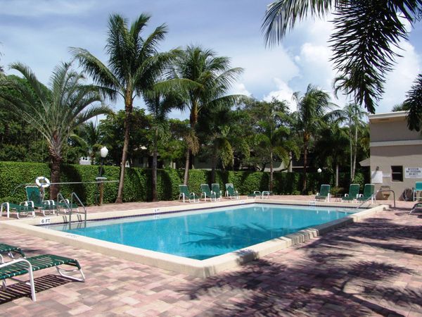 140 NW 70th Street, Unit 2030, Boca Raton, FL 33487